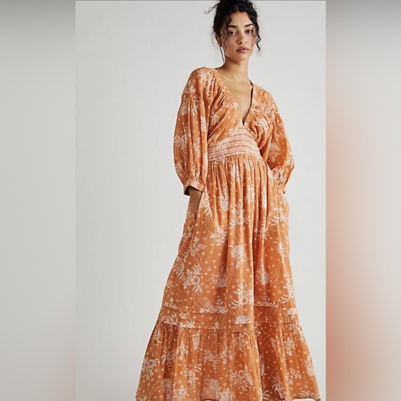 Free People Dresses & Skirts - Free People Golden Hour Maxi Dress